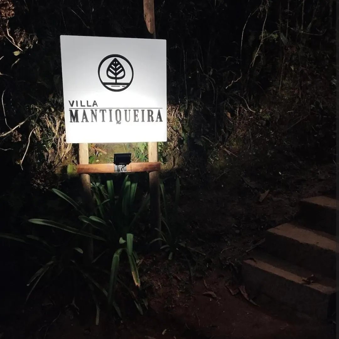 Сasa de vacaciones Villa Mantiqueira - Studio II Com Lareira E Area Verde Campos do Jordão Brasil